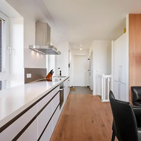 Haus Am 1 *